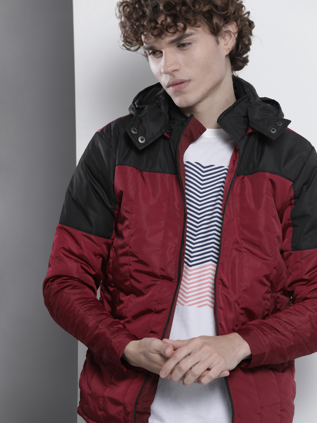 The Indian Garage Co Men Colourblock Zip-Front Slim Fit Bomber Jacket with Detachable Hood