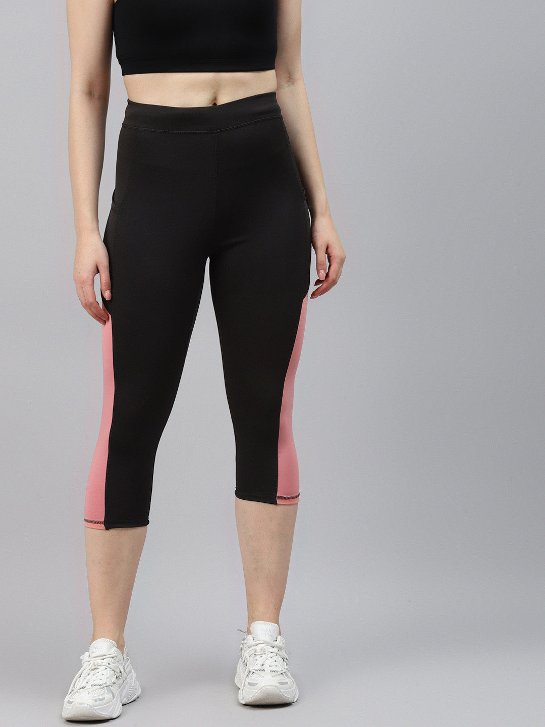 Blinkin Women Black & Pink Mesh Paneled 3/4th Gym Tights