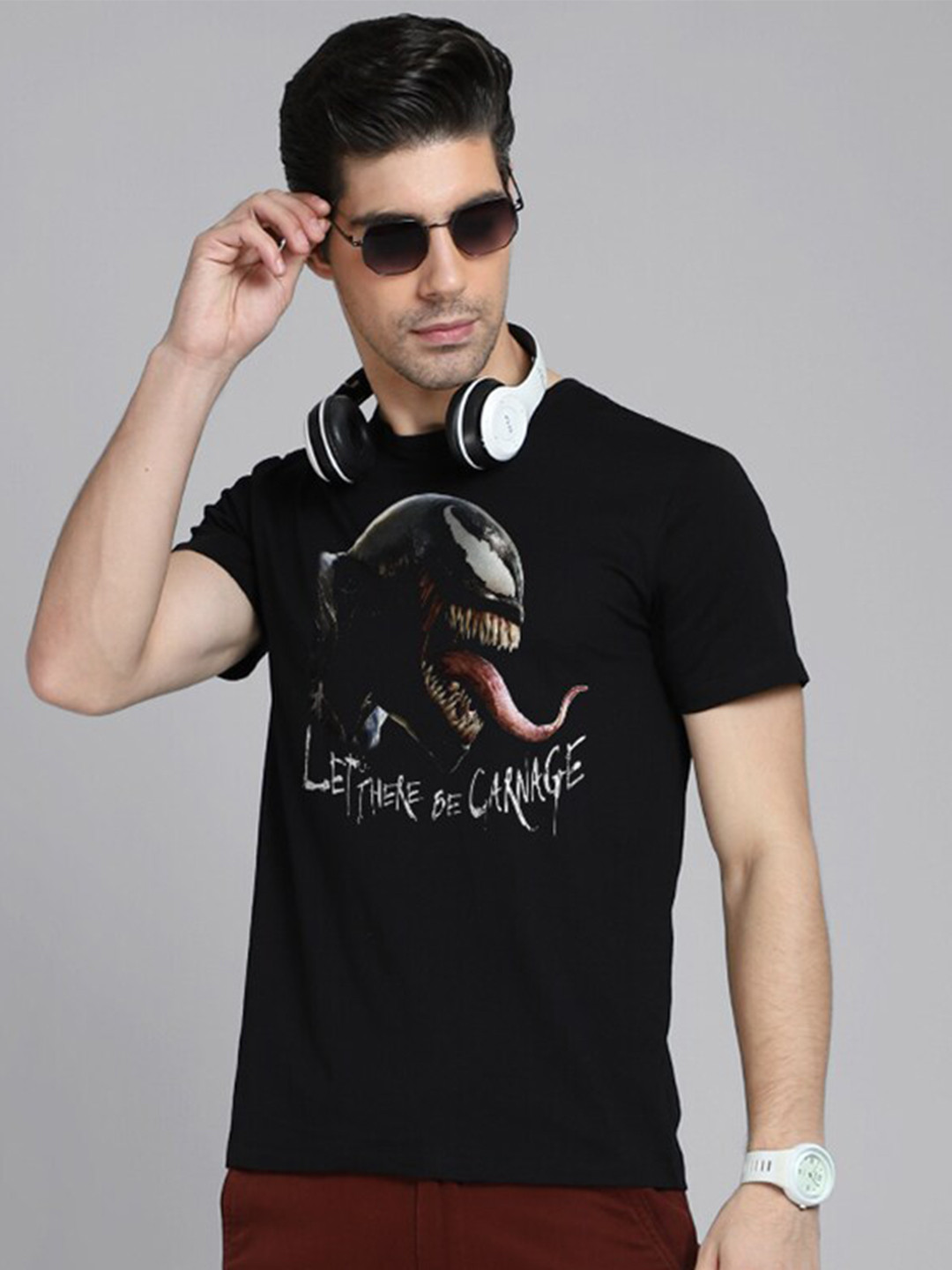 Free Authority Men Black Venom Printed Pure Cotton T-shirt