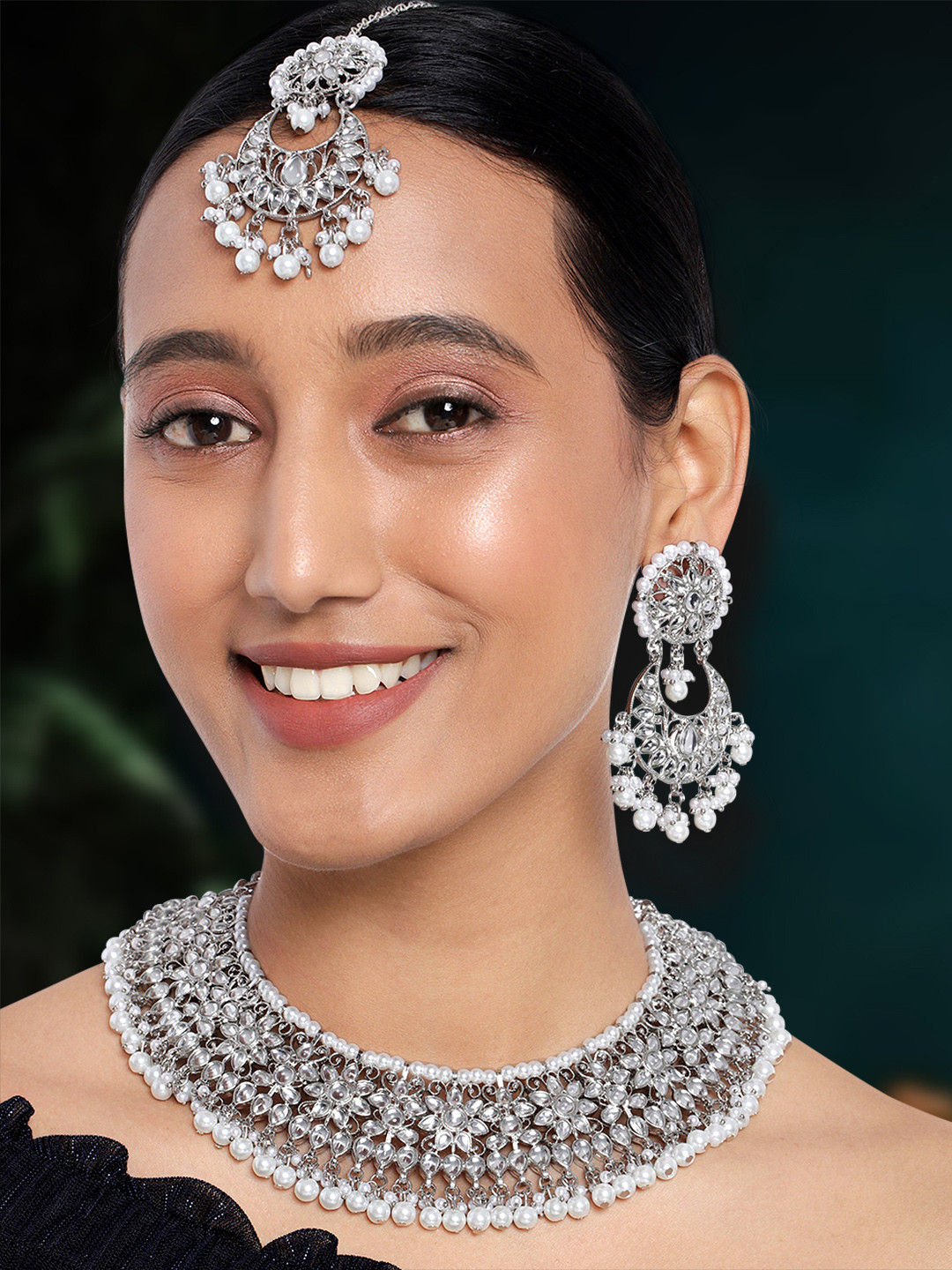 Peora Silver Plated Traditional Kundan Jewellery Set