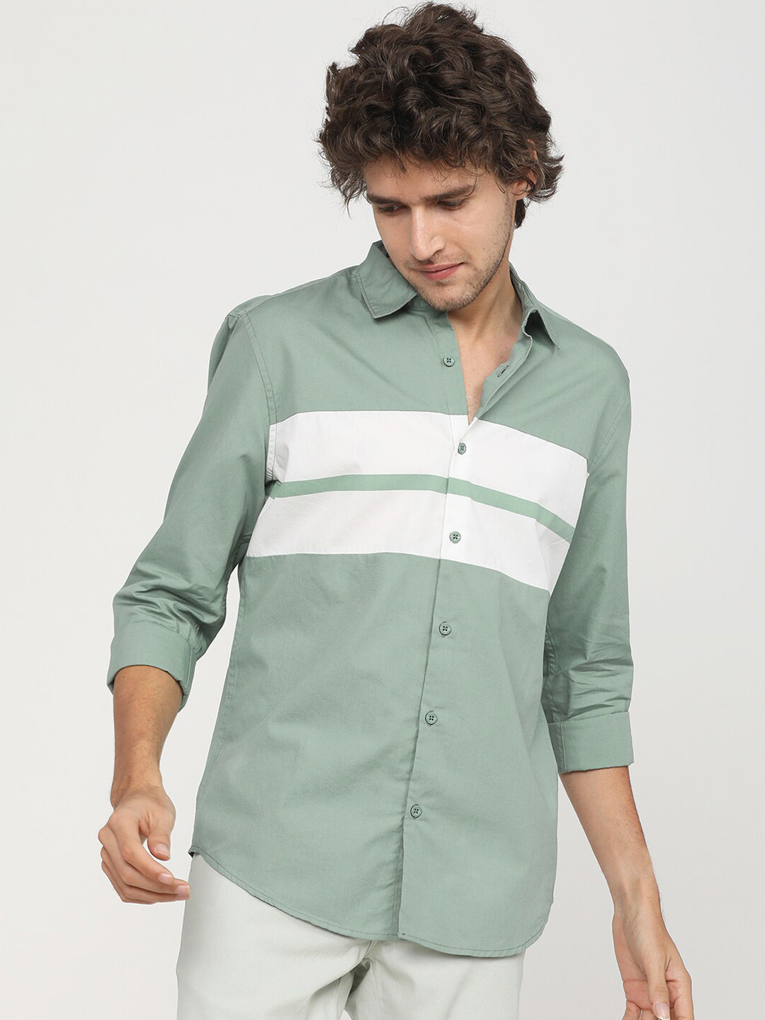 HIGHLANDER Men Green Slim Fit Opaque Colourblocked Casual Shirt