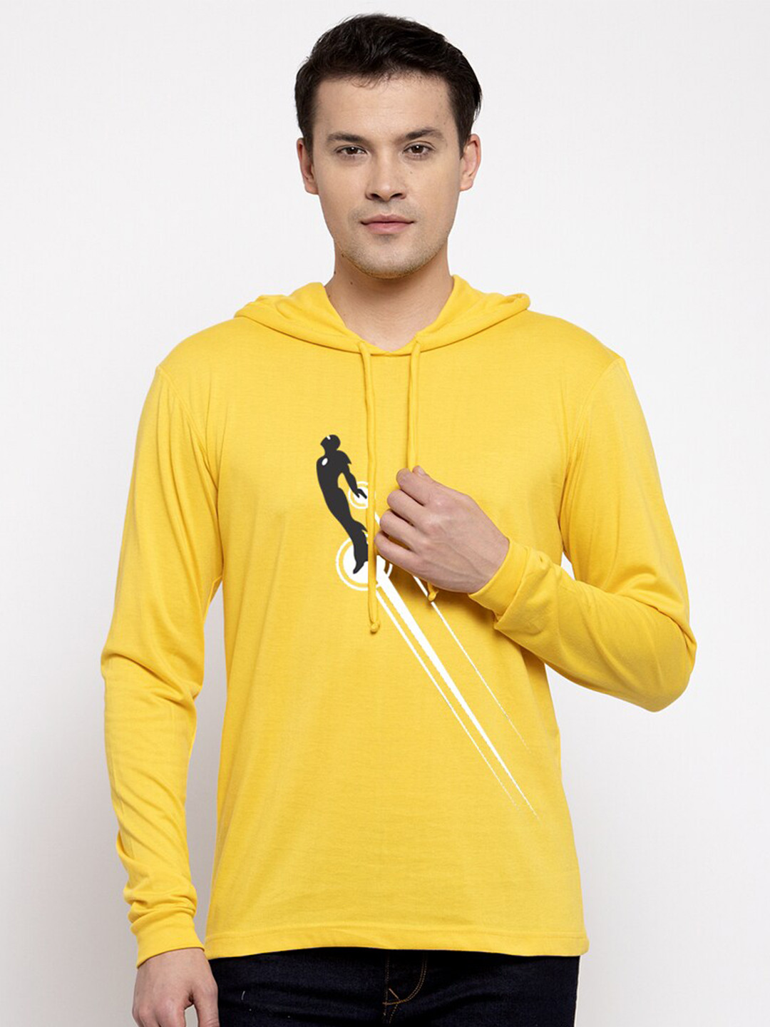 Friskers Men Yellow Graphic Printed Pullover T-shirt