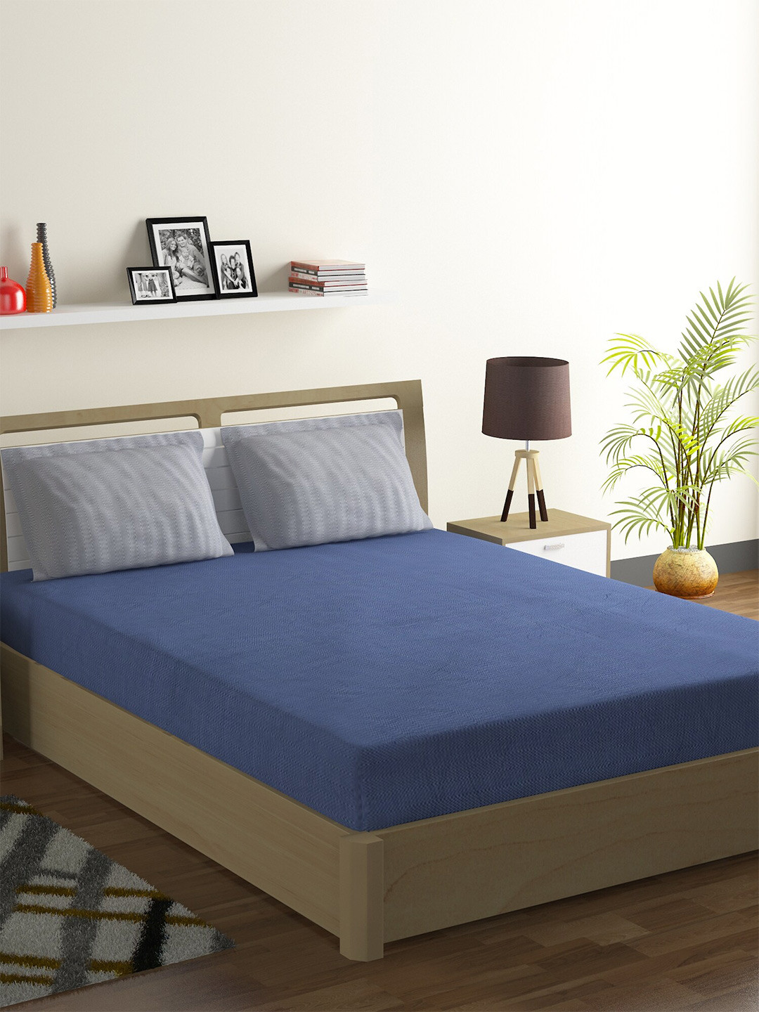 SWAYAM Grey & Blue Geometric Printed 180 TC Double Bedsheet & 2 Pillow Covers