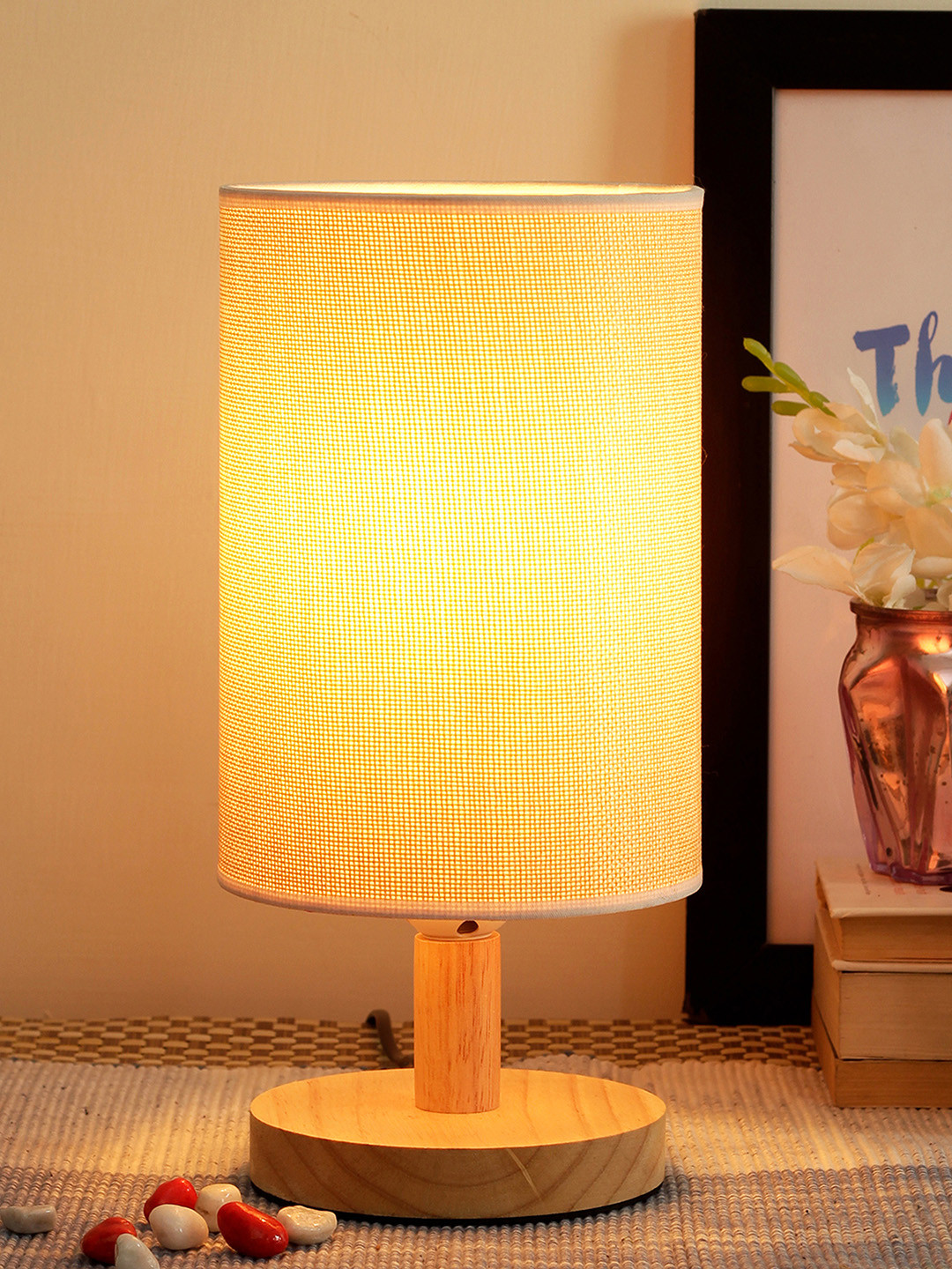 TIED RIBBONS Gold-Toned Wooden Table Lamp with Shade