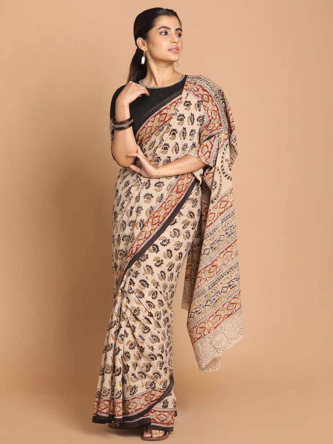 Indethnic Beige & Black Kalamkari Pure Cotton Block Print Saree