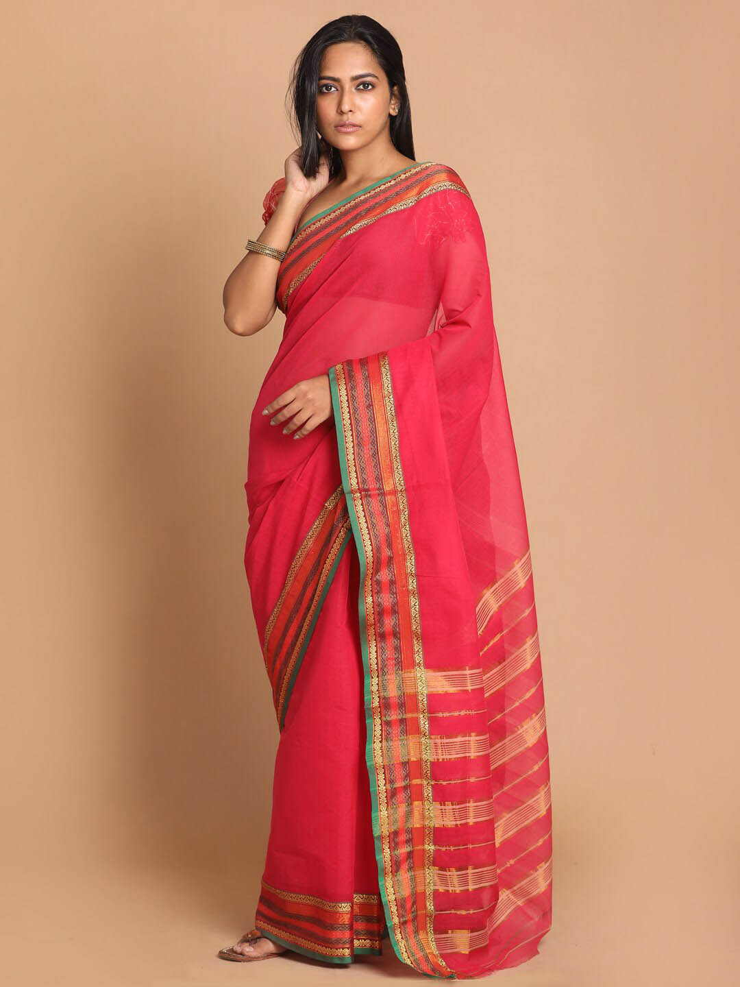 Saranee Magenta & Gold Zari Pure Cotton Saree
