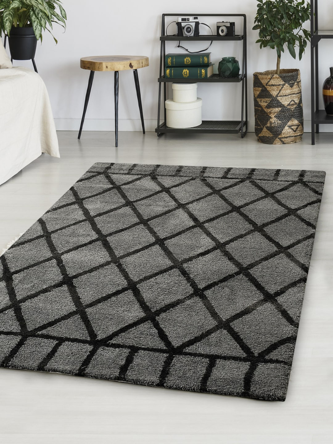 Saral Home Grey & Black Self-Design Cotton Carpet