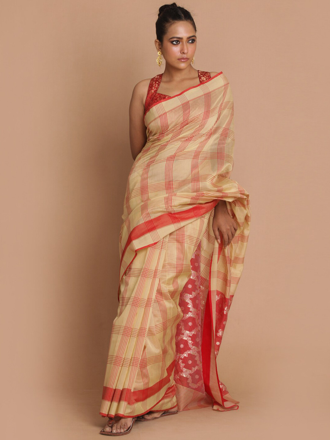 Indethnic Beige & Red Checked Zari Silk Cotton Chanderi Saree