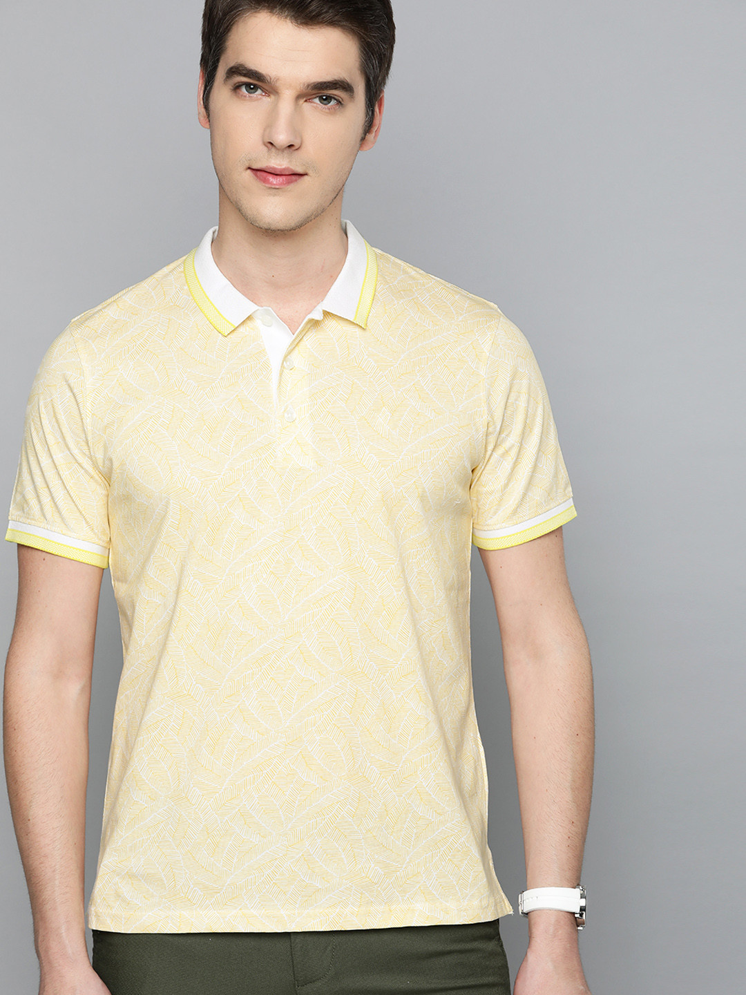 Indian Terrain Men Yellow & White Printed Polo Collar Pure Cotton T-shirt
