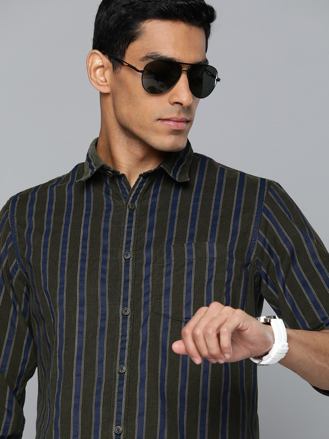 Indian Terrain Corduory Chiseled Striped Casual Shirt