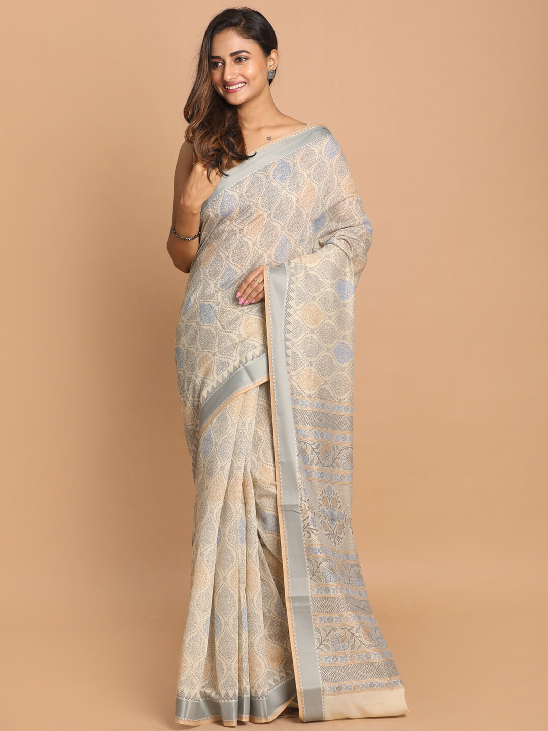 Saranee Grey & Silver Ethnic Motifs Saree