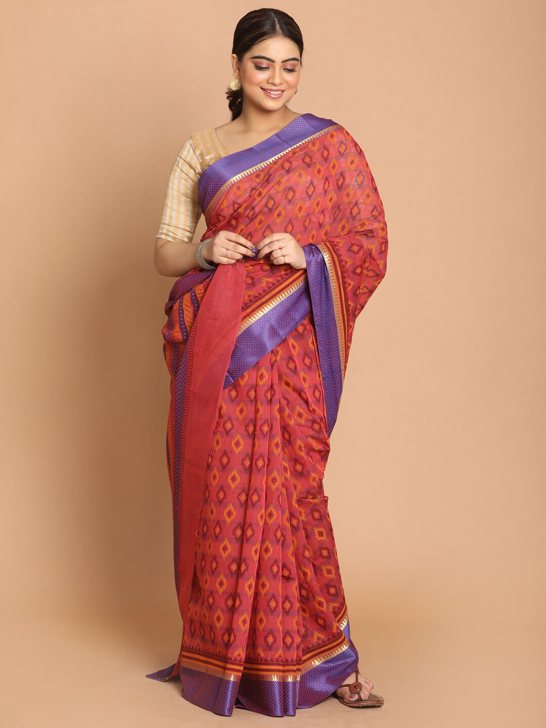 Saranee Magenta & Blue Printed Saree