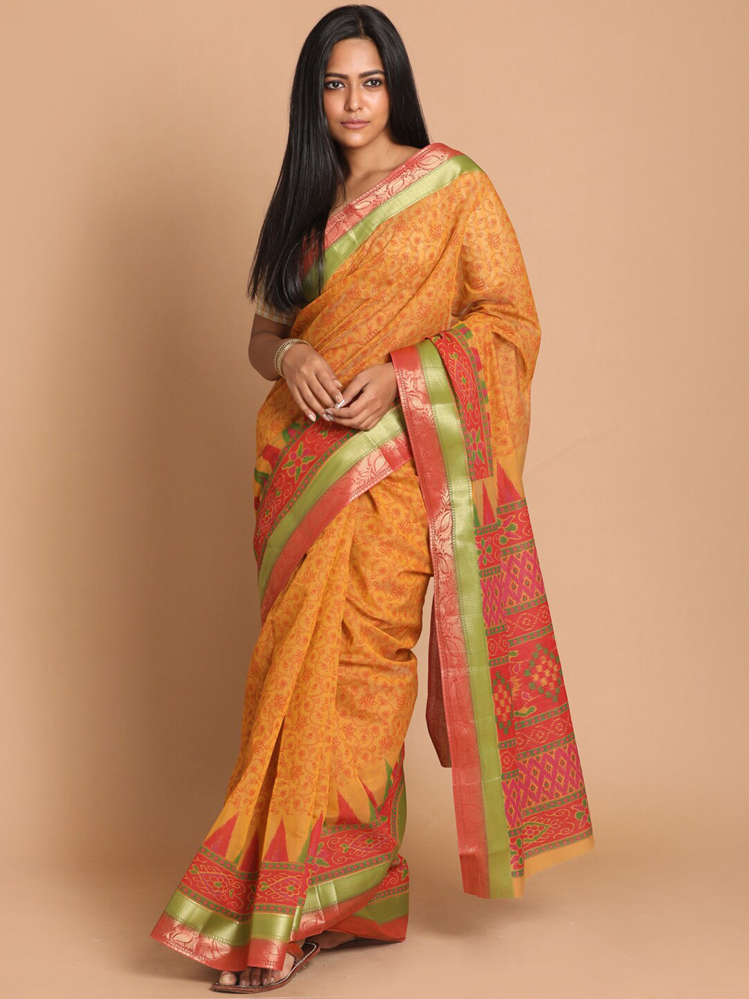 Saranee Rust & Red Floral Printed Saree