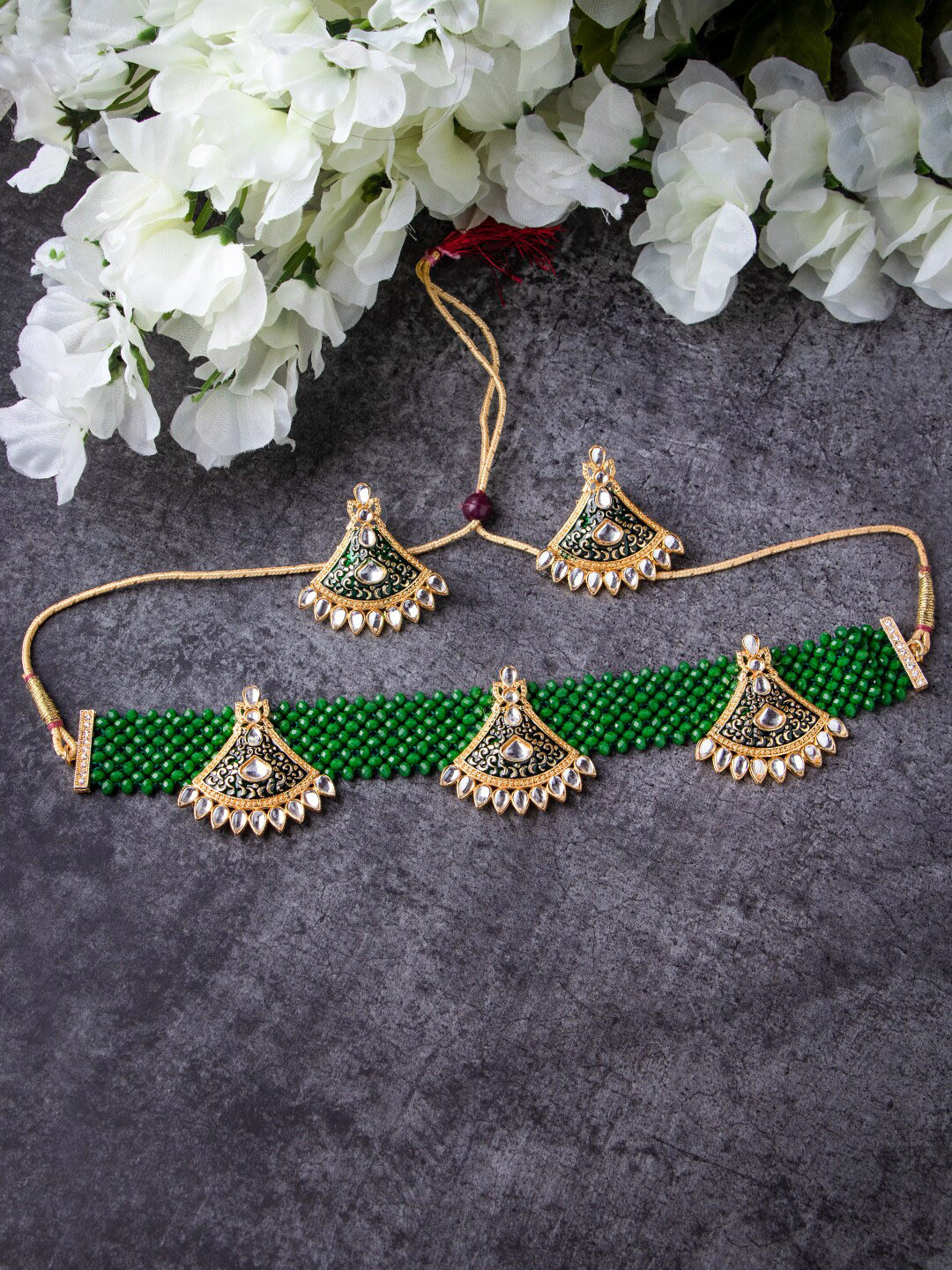 MORKANTH JEWELLERY Green & Gold-Toned & Plated Stone Studded Jewellery Set