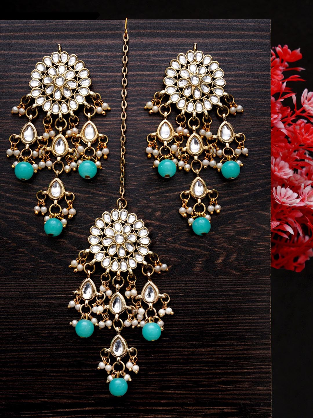 KARATCART Gold-Plated White & Blue Kundan-Studded & Beaded Earrings with Maangtikka Set