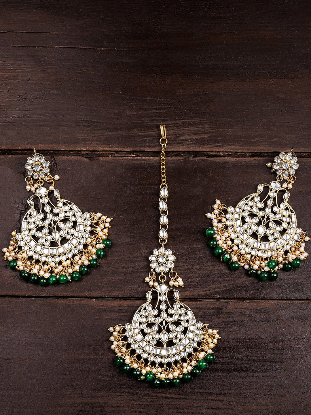 Zaveri Pearls Gold-Plated & White Kundan-Studded Traditional Maangtikaa & Earrings Set