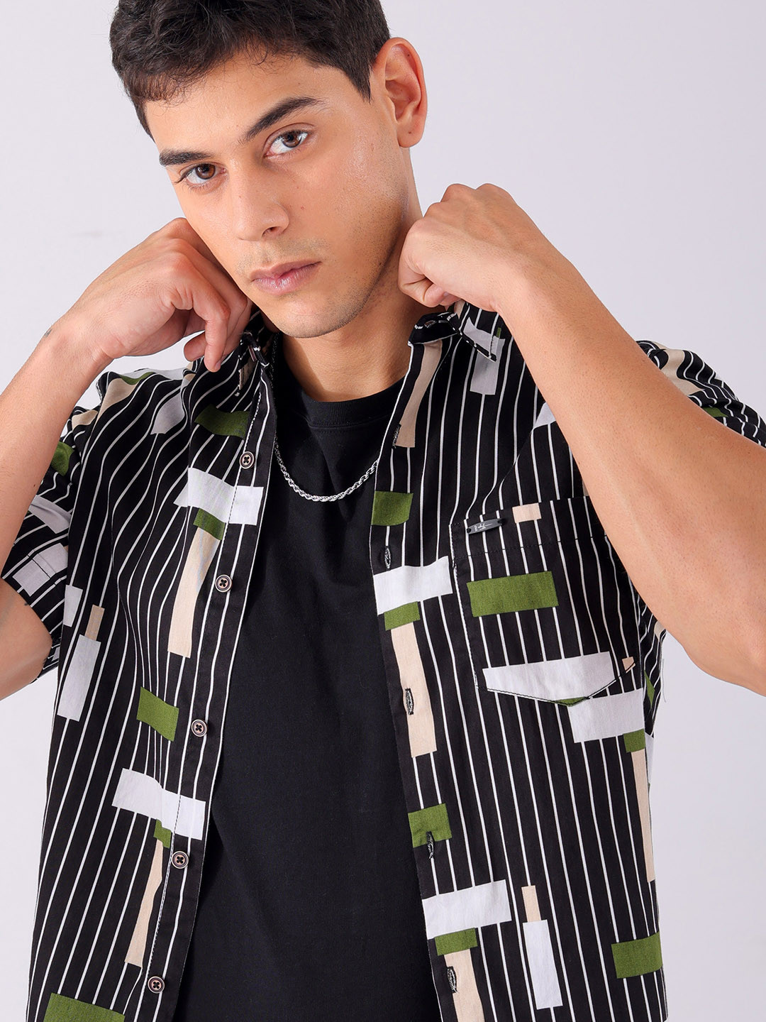 The Indian Garage Co Pure Cotton Regular Fit Geometric Printed Resortwear Shirt