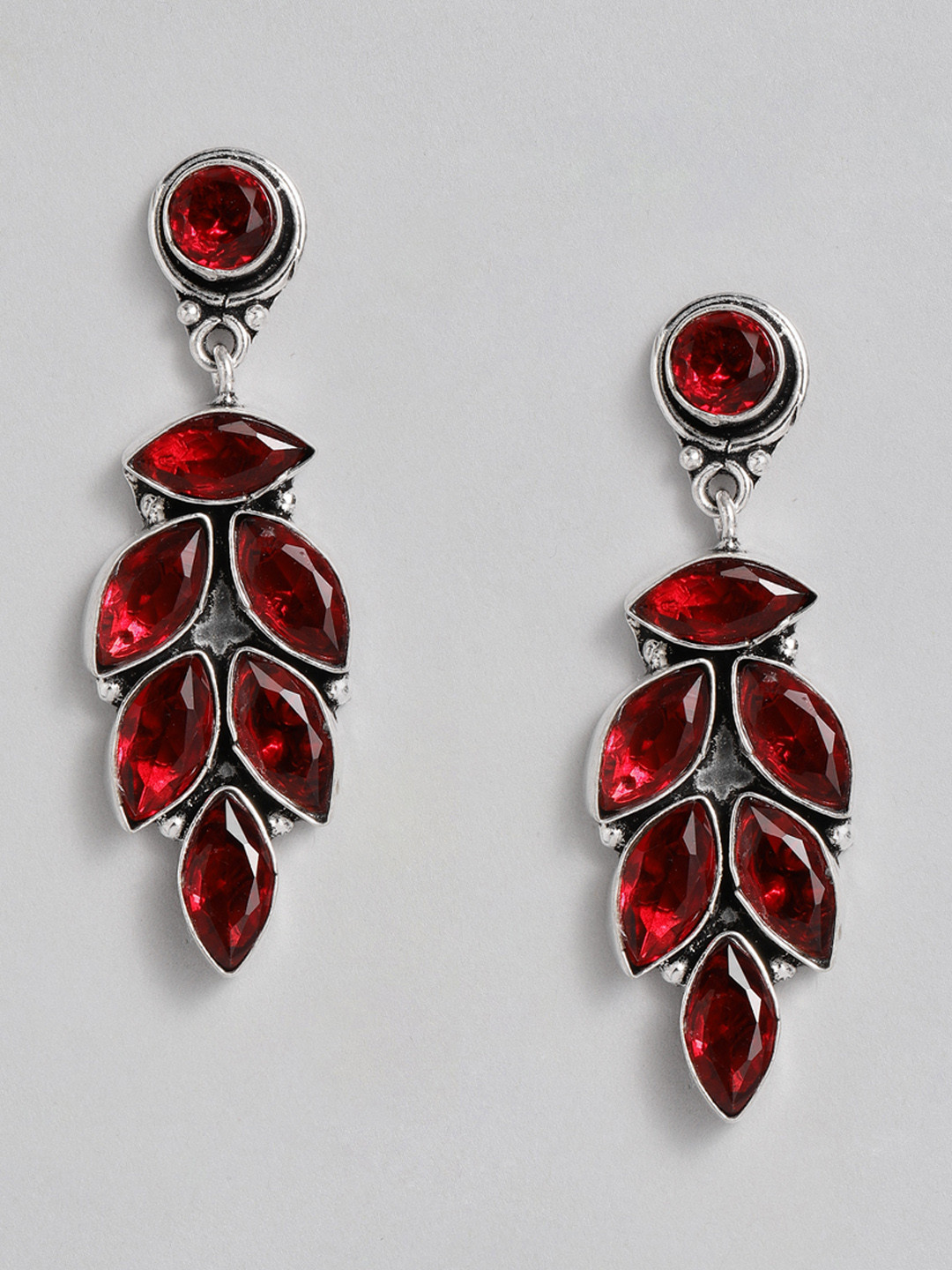 EL REGALO Red & Oxidised Silver-Toned Leaf Shaped Stone Studded Drop Earrings