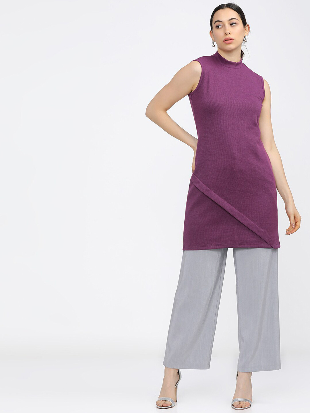 Vishudh Magenta Knited Straight Tunic