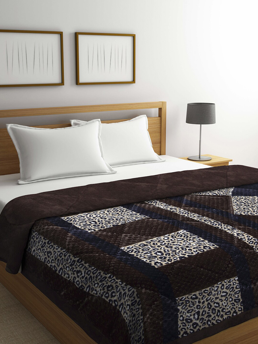 KLOTTHE Brown Geometric Heavy Winter Double Bed Quilt