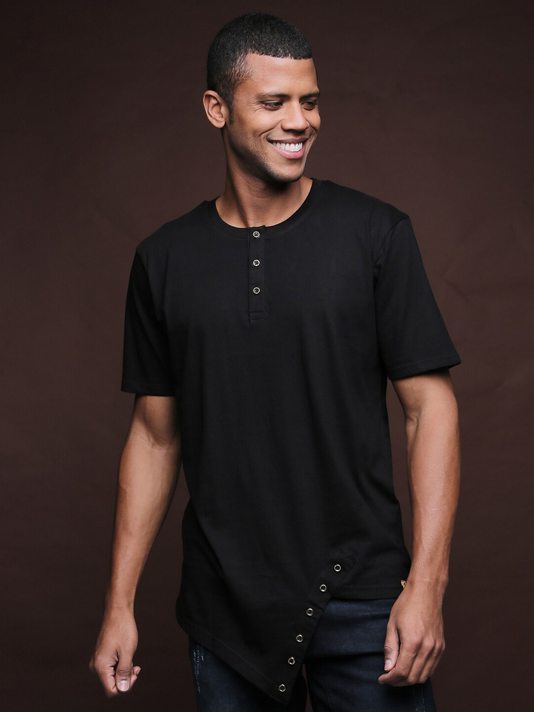 Campus Sutra Men Black Henley Neck T-shirt
