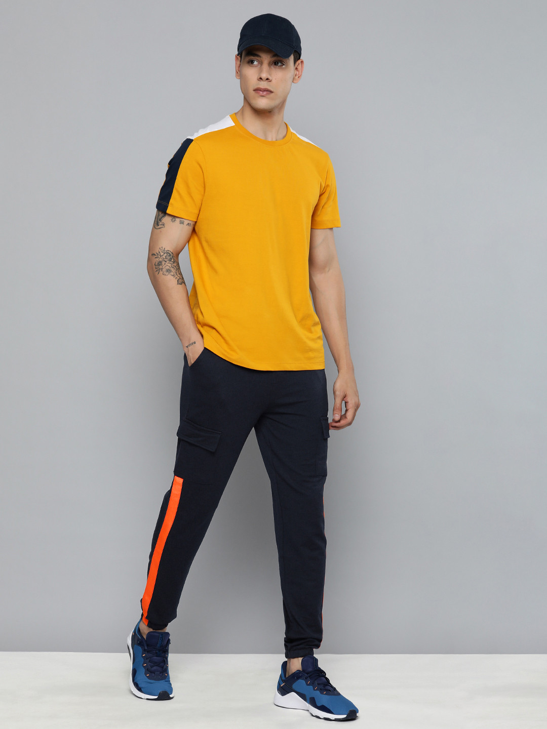 Harvard Men Navy Blue Side Striped Joggers