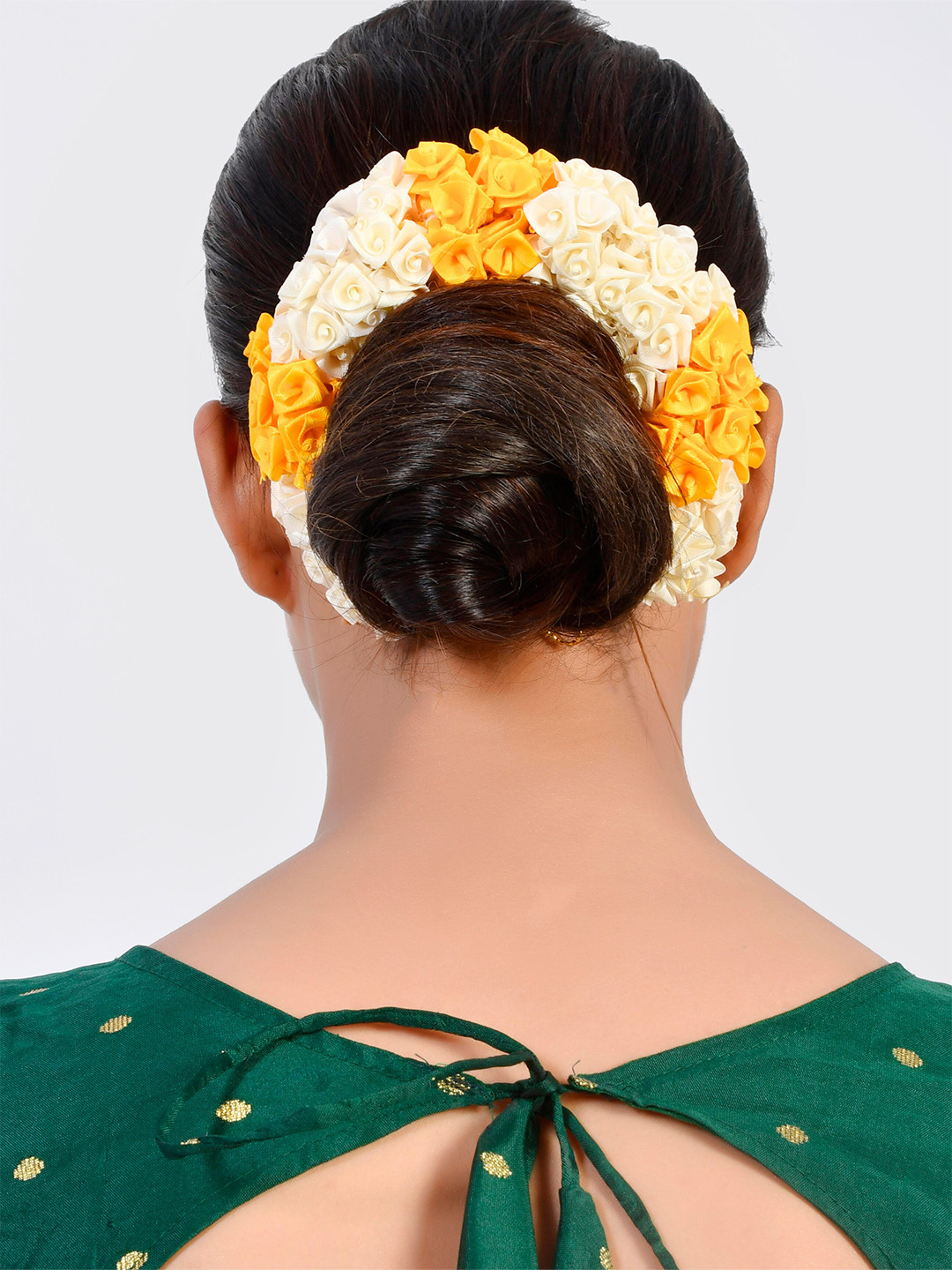 Silvermerc Designs Women Cream-Coloured & Yellow Floral Hair Accessory Set