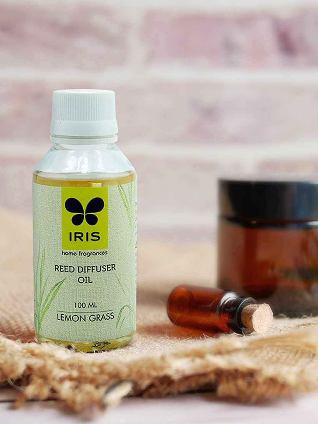 Iris Green Lemongrass Reed Diffuser Refill Set- 100 ml