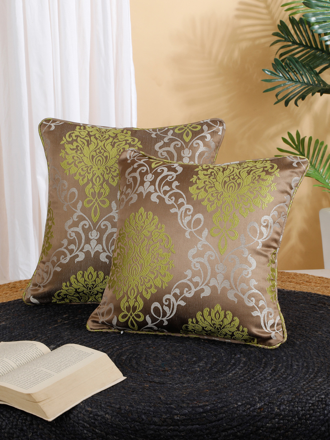 ROSARA HOME Green & Silver-Toned Set of 2 Square Cushion Covers