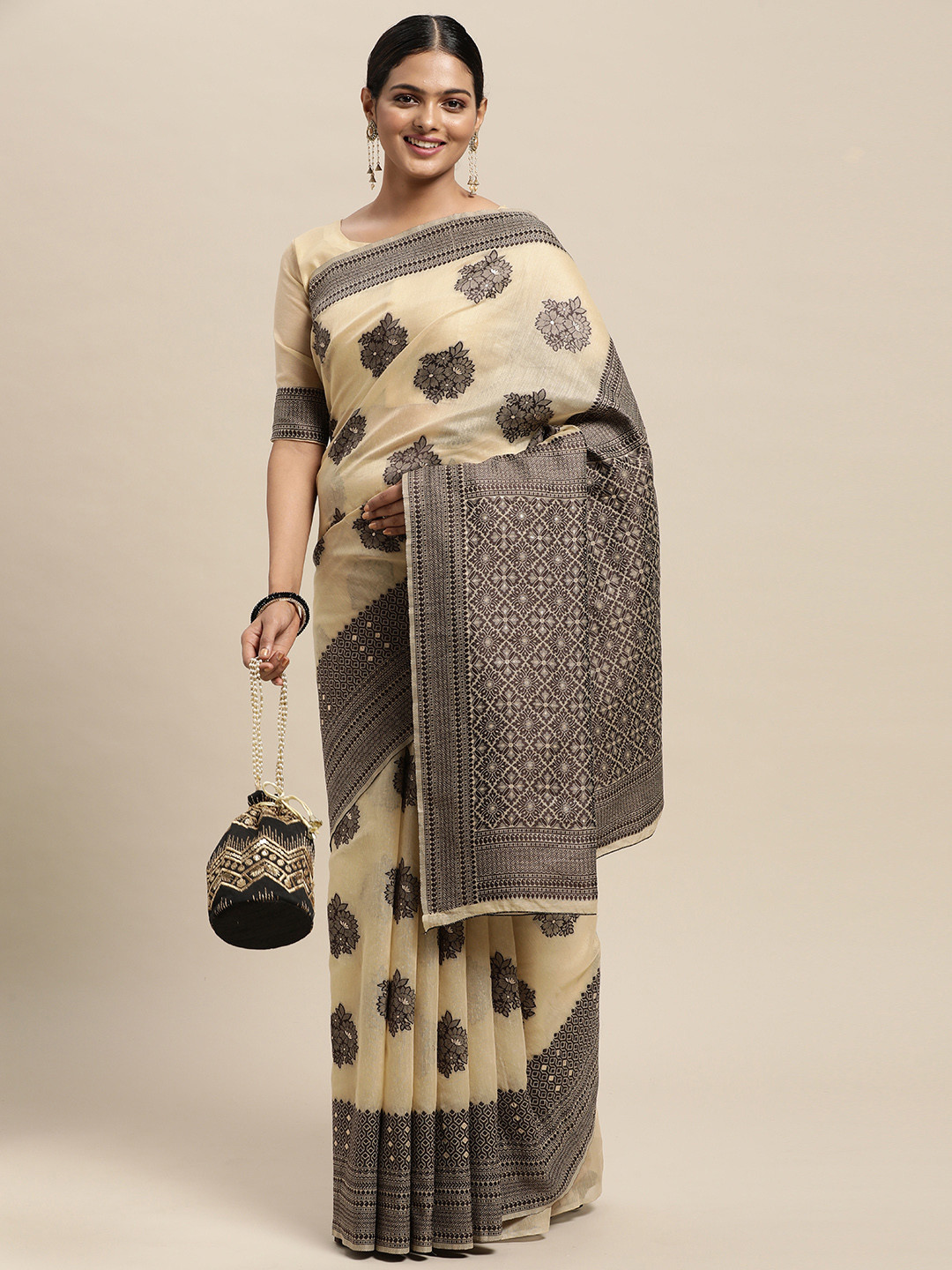 Saree mall Beige Floral Silk Blend Banarasi Saree