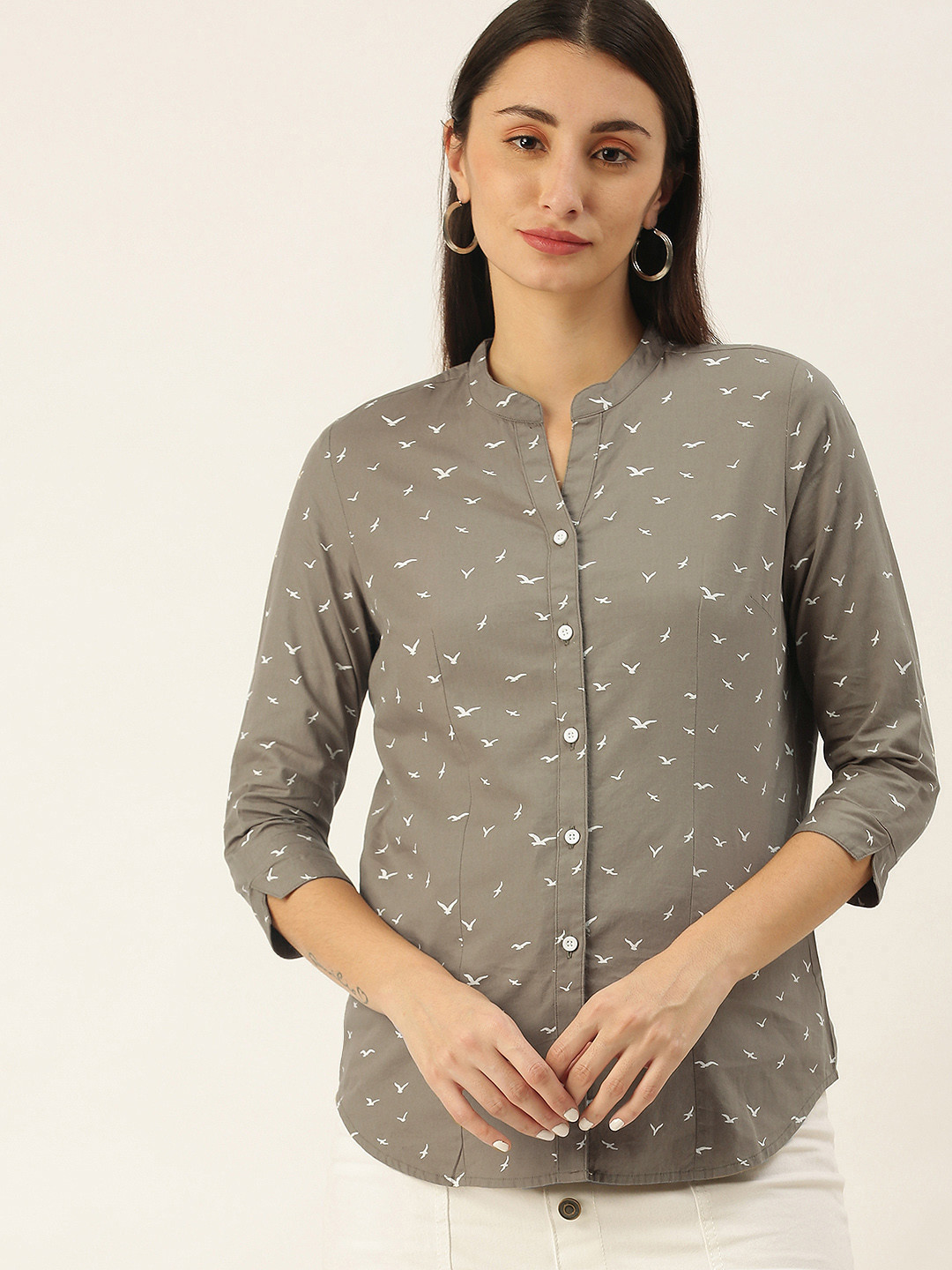 IVOC Women Khaki & White Slim Fit Printed Pure Cotton Casual Shirt