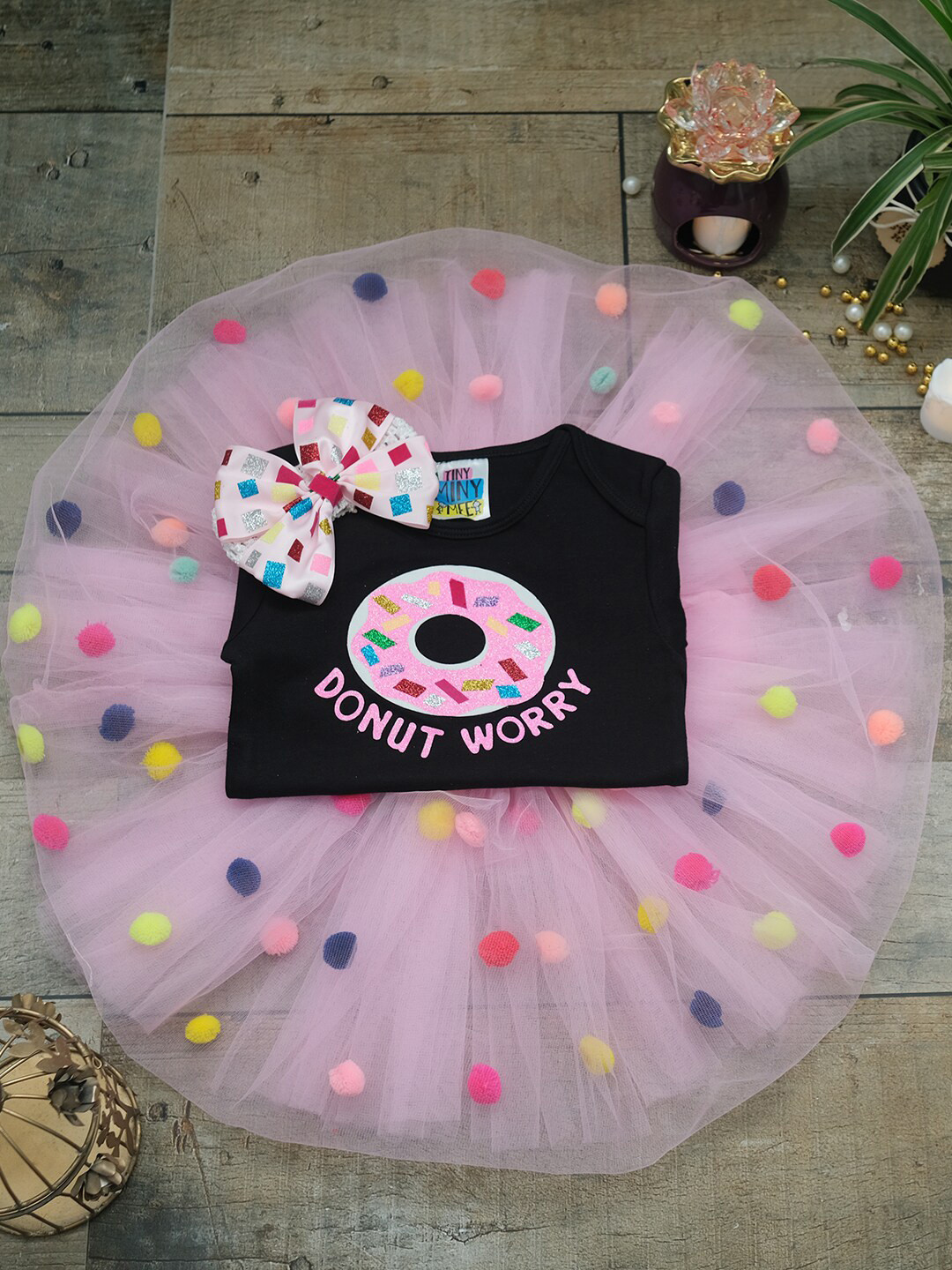 TINY MINY ME Girls Black & Pink Printed T-shirt with Skirt