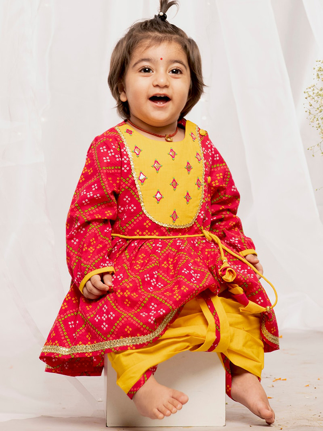 Tiber Taber Girls Pink Bandhani Printed Regular Beads and Stones Pure Cotton Kurta with Dhoti Pants