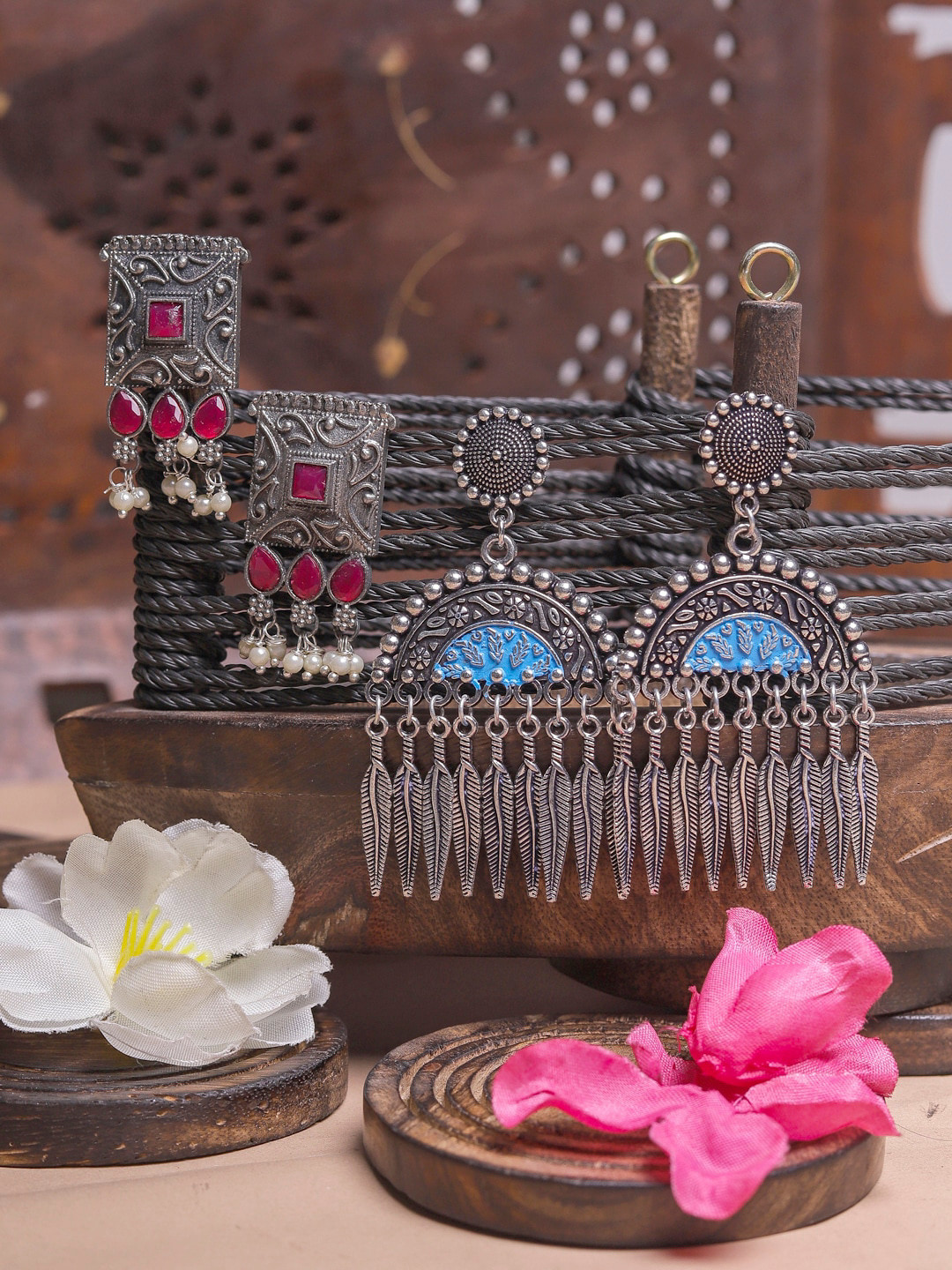 DIVA WALK Set Of 2 Silver-Toned Contemporary Drop Earrings