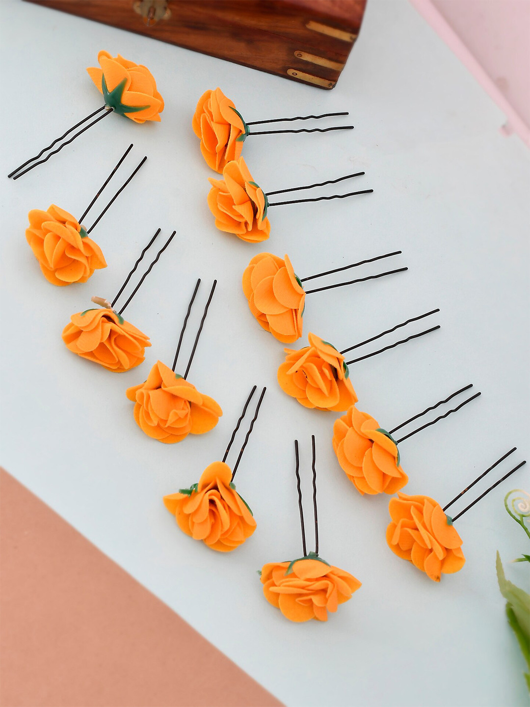 Silvermerc Designs Women Mustard & Green Embellished U Pins