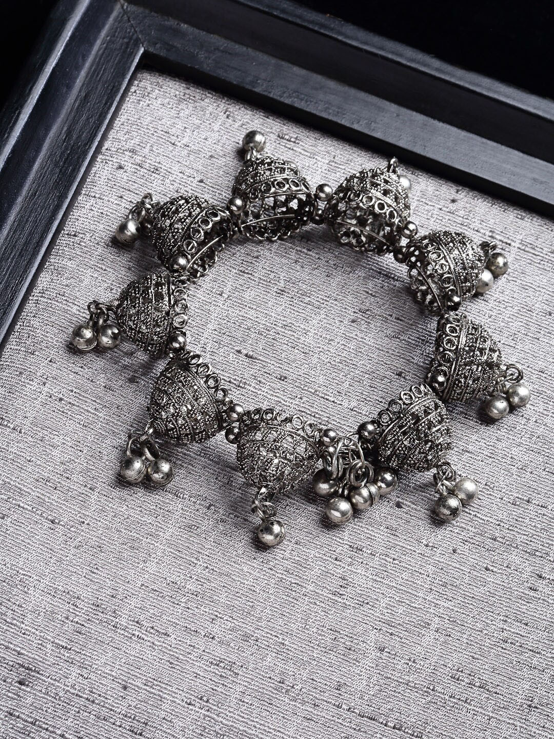 PANASH Woman Oxidized Silver-Toned Bangle