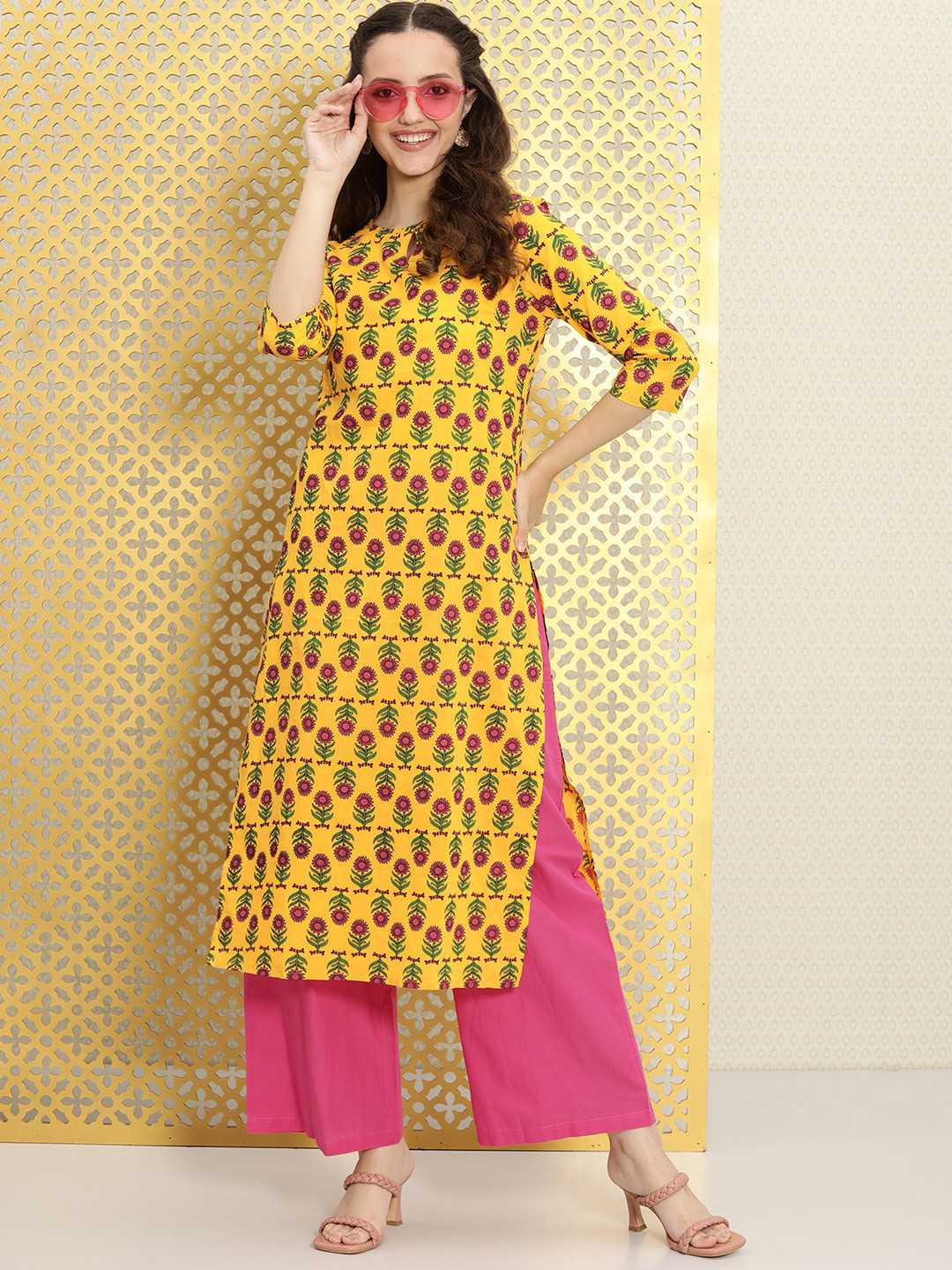 Ode by House of Pataudi Women Yellow Floral Printed Pure Cotton Kurta with Pink Palazzos