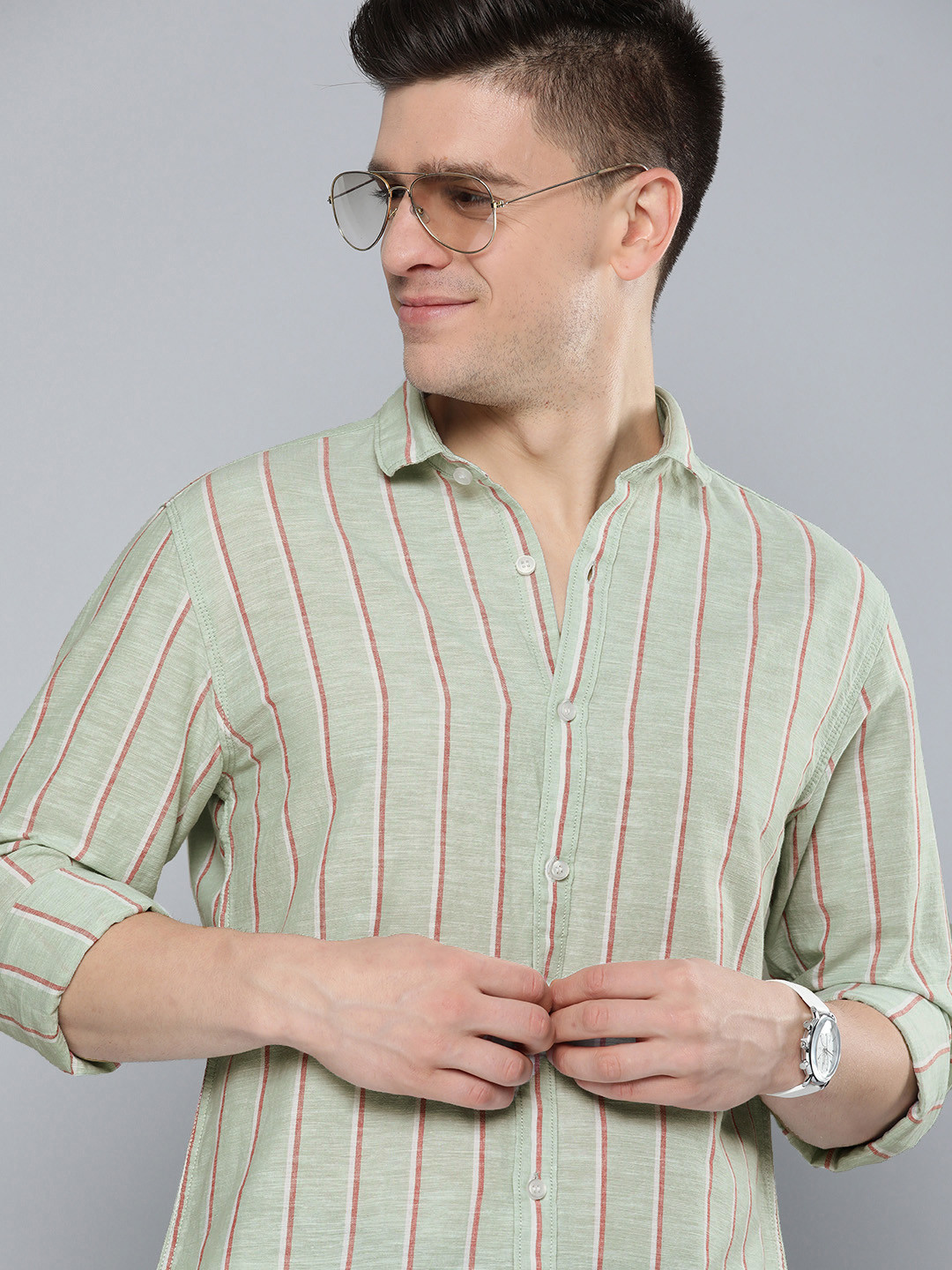 Mast & Harbour Men Green & Red Slim Fit Striped Casual Cotton Linen Shirt