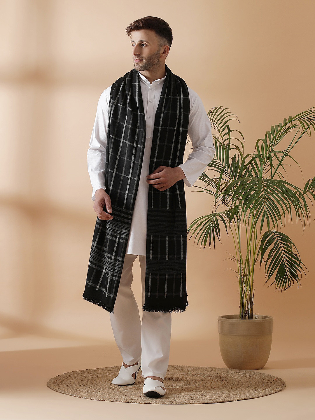 SHINGORA Men Black & White Woven Design Woolen Shawl
