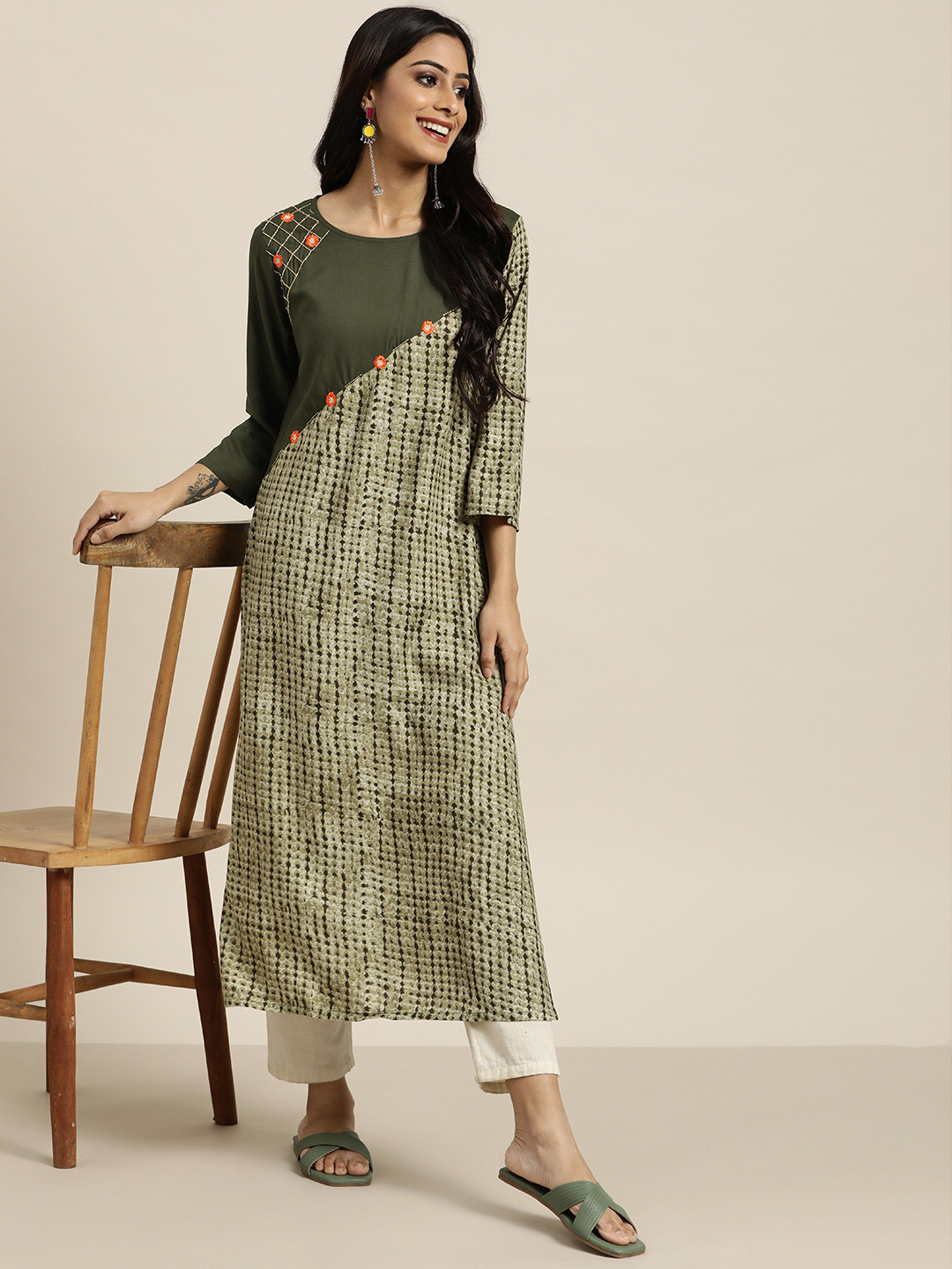 Sangria Women Olive Green & Off White Printed Kurta