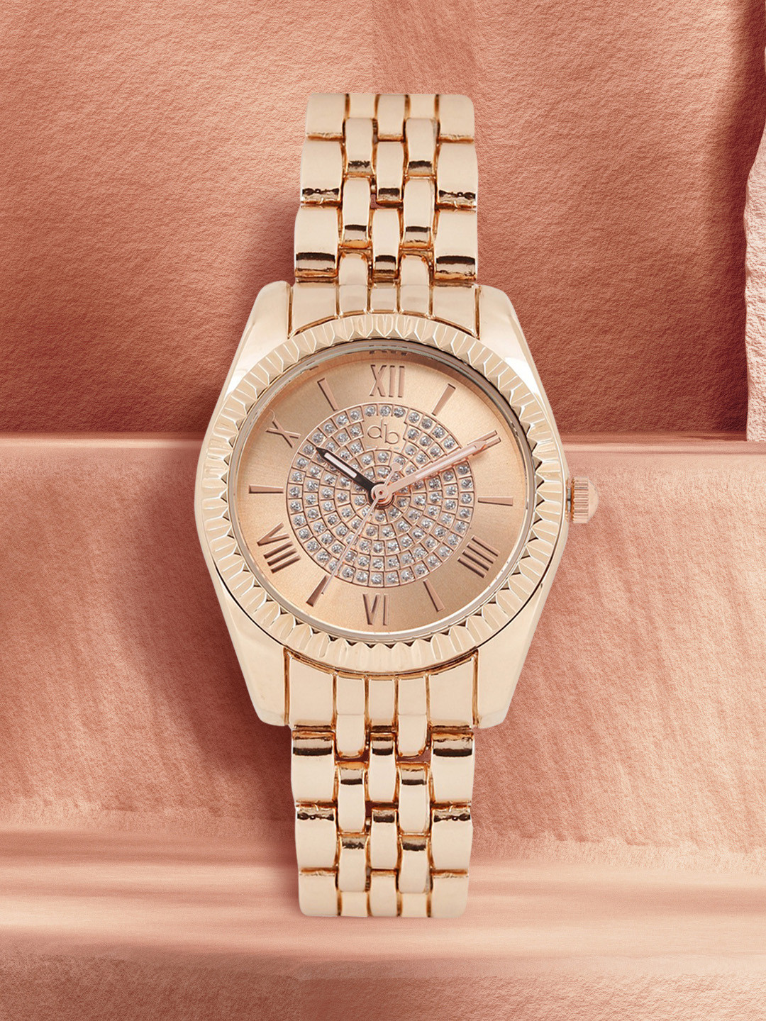 DressBerry Women Rose Gold-Toned Embellished Analogue Watch MFB-PN-WTH-S5769