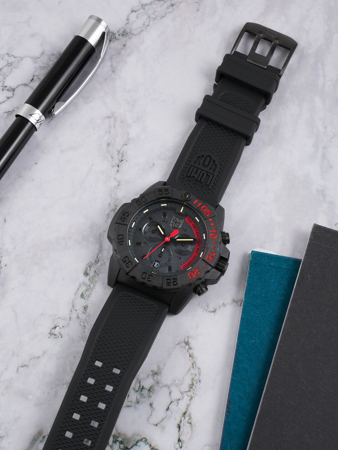 Luminox Men Black Dial & Black Straps Analogue Watch - XS.3581.EY