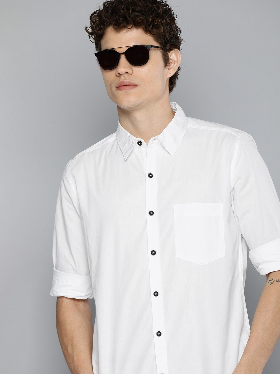 Harvard Men White Solid  CottonCasual Shirt