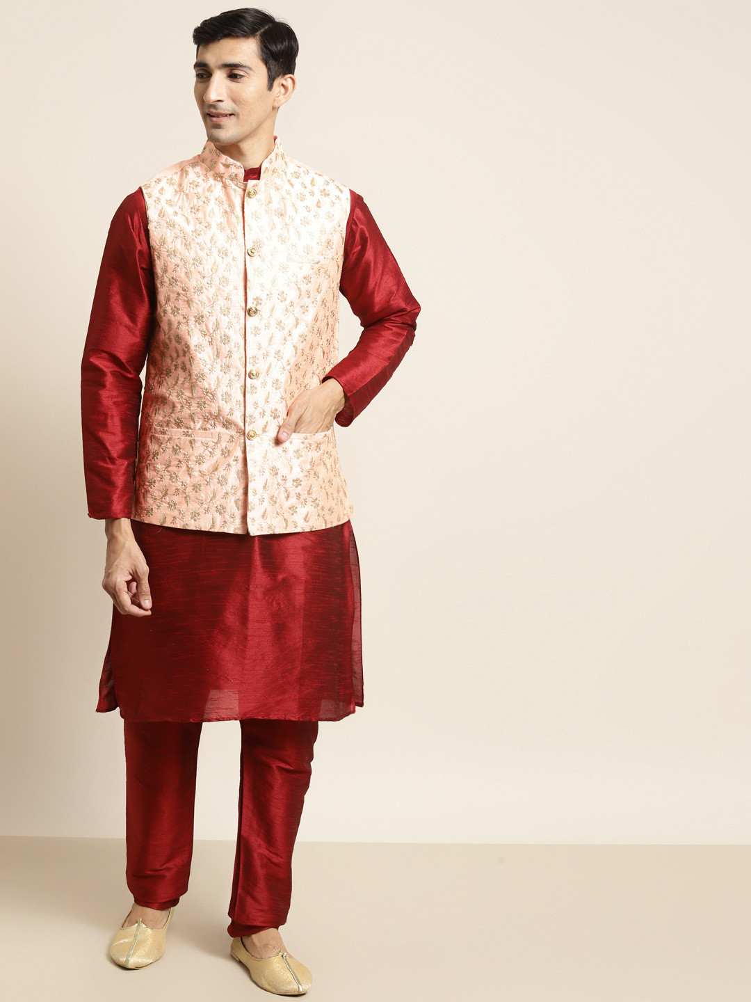 SOJANYA Men Maroon & Pink Kurta with Pyjamas & Embroidered Nehru Jacket