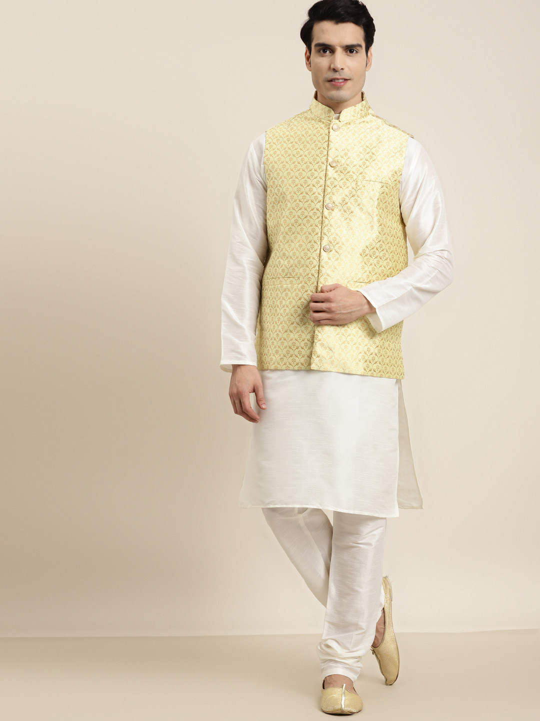 SOJANYA Men Off-White & Light Green Kurta with Pyjamas & Woven Design Nehru Jacket