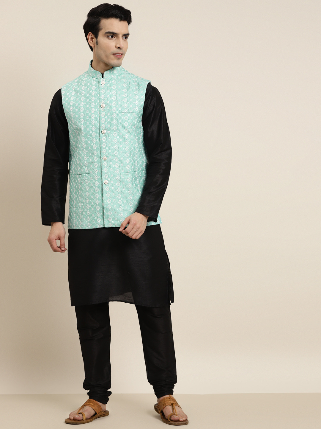 SOJANYA Men Black & Sea Green Kurta with Pyjamas & Embroidered Nehru Jacket