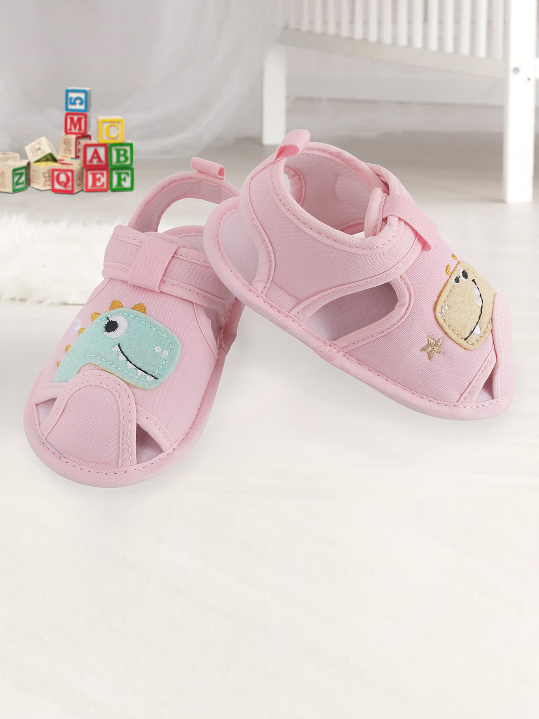 Baby Moo Infant Girls Pink Solid Booties