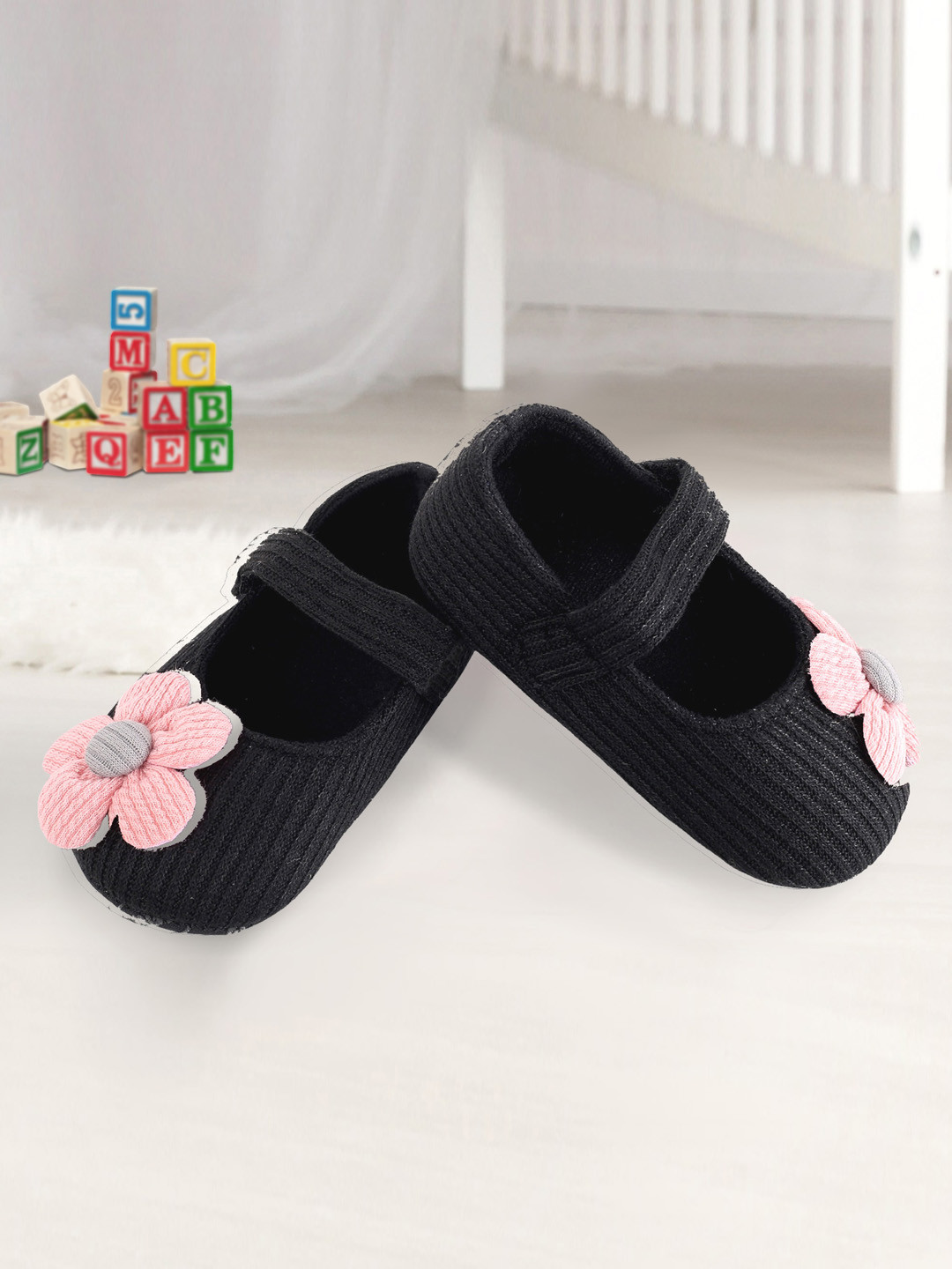 Baby Moo Infant Girls Black & Pink Floral Booties