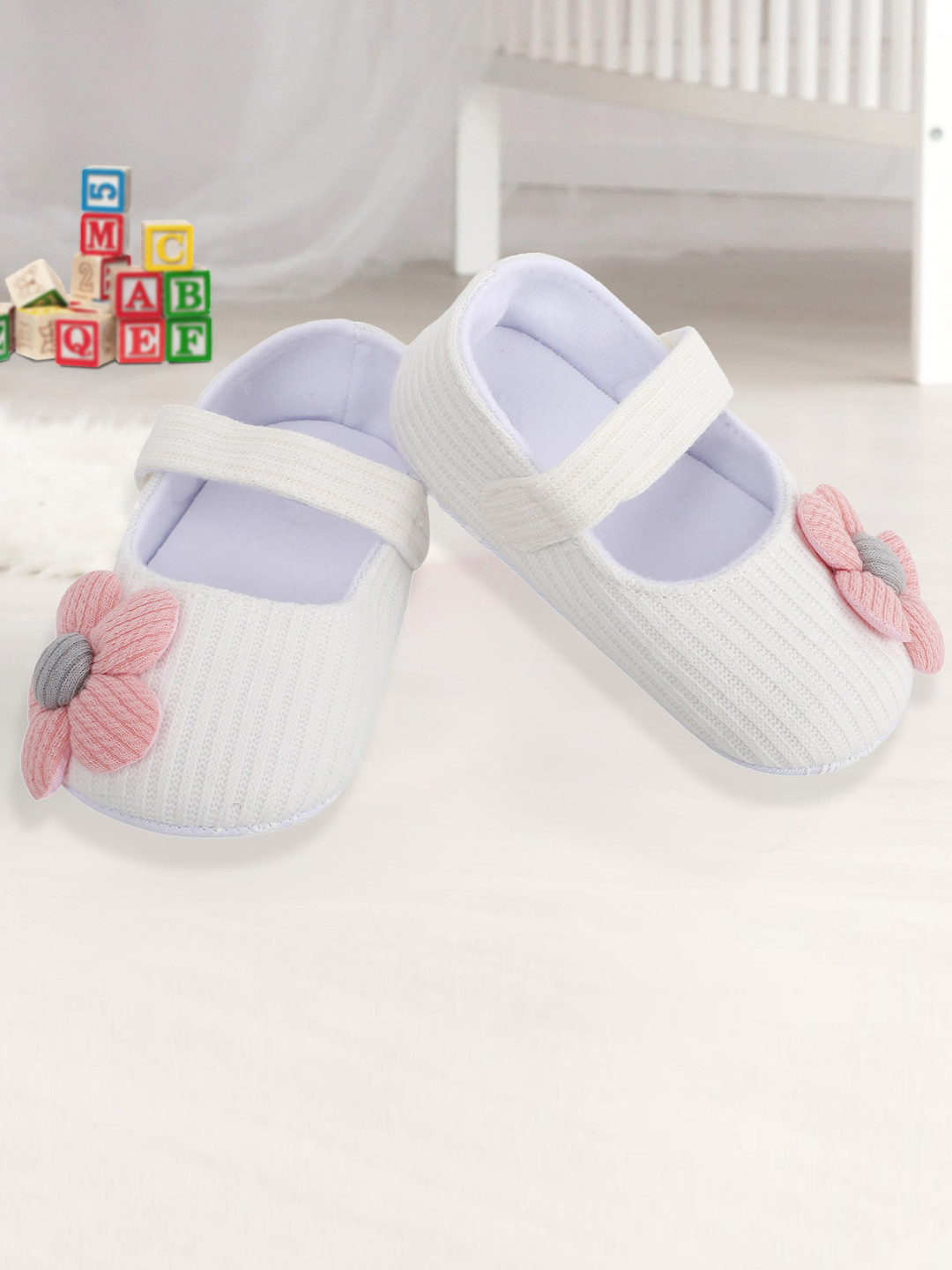 Baby Moo Infant Girls White & Pink Floral Applique Booties