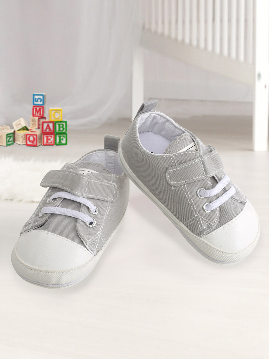 Baby Moo Infants Kids Grey & White Canvas Velcro Booties